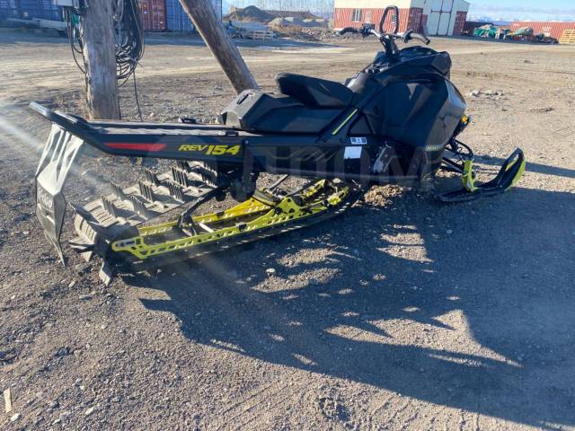 BRP Ski-Doo Summit X. ,  ,   