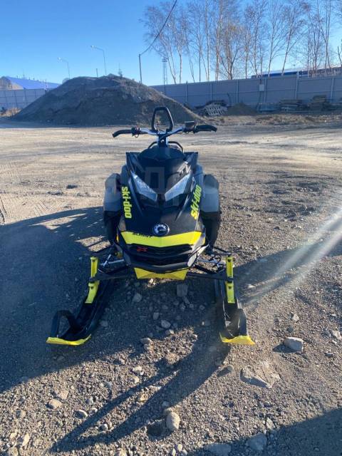 BRP Ski-Doo Summit X. ,  ,   