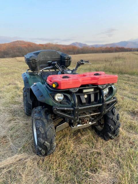 Yamaha Grizzly 660. ,  \,   