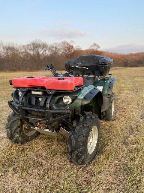 Yamaha Grizzly 660. ,  \,   