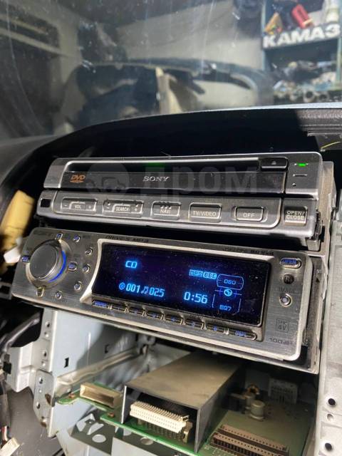 F 7700