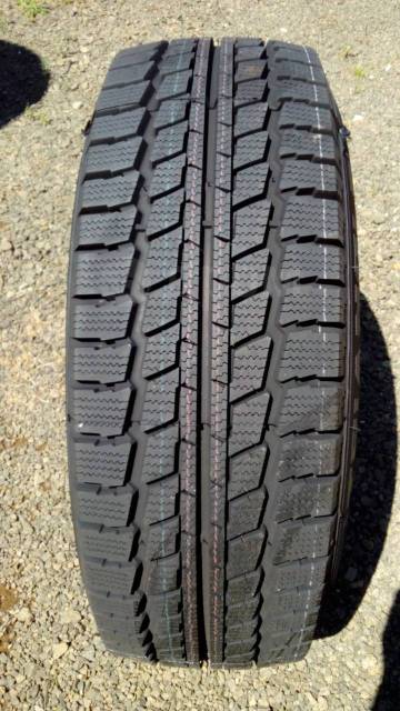 Triangle LL01, 195/80 R 14