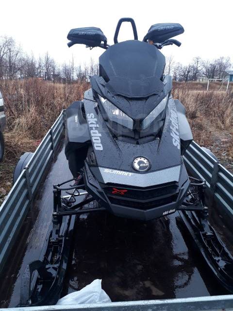 BRP Ski-Doo Summit X. ,  ,   