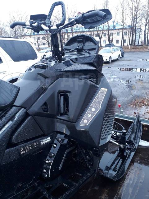 BRP Ski-Doo Summit X. ,  ,   