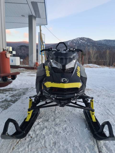 BRP Ski-Doo Summit X. ,  ,   