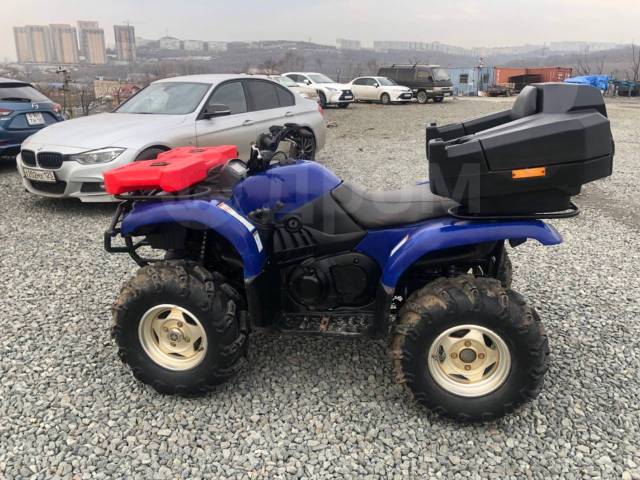 Yamaha Grizzly 660. ,  \,   