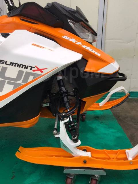 BRP Ski-Doo Summit X. ,  ,   