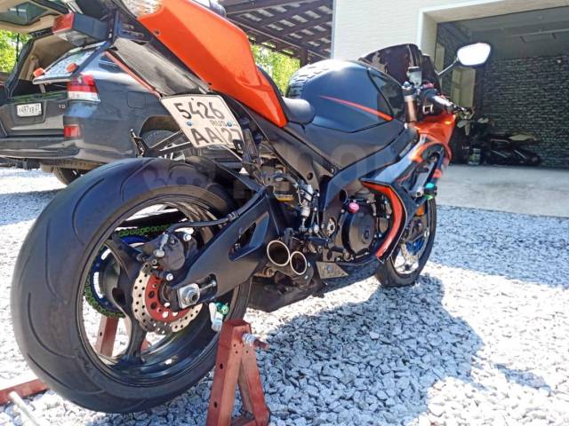 Suzuki GSX-R 1000. 1 000. ., , ,   