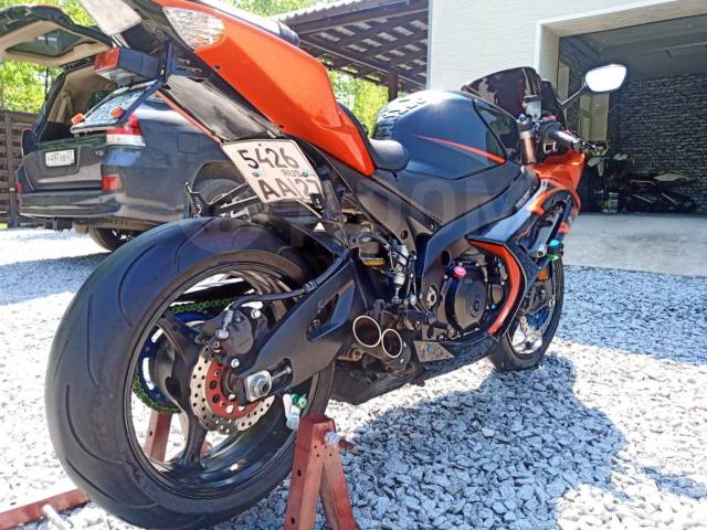 Suzuki GSX-R 1000. 1 000. ., , ,   