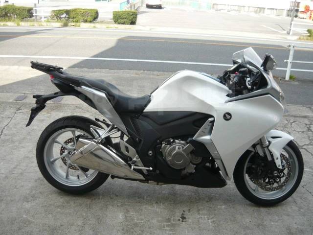 Honda VFR 1200FD. 1 200. ., , ,  .     