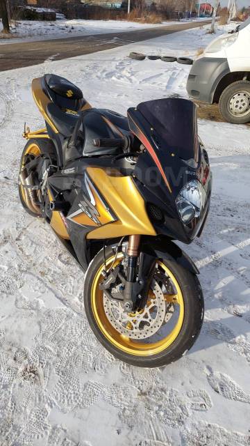 Suzuki GSX-R 1000. 1 000. ., , ,   