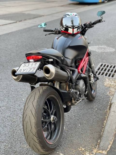 Ducati monster best sale 796 black