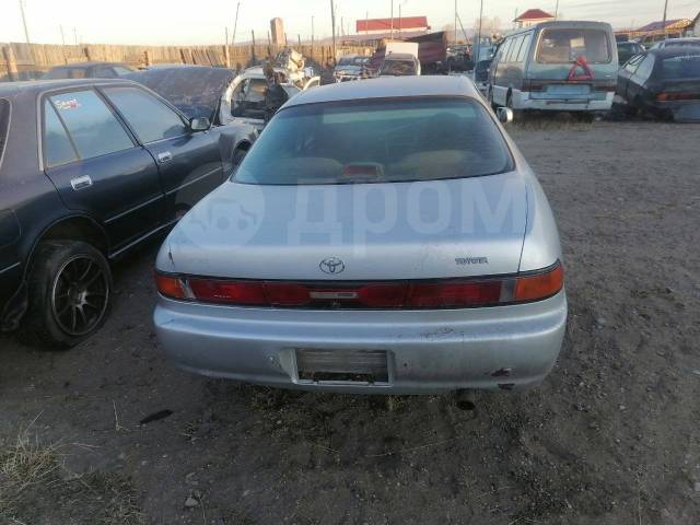 Toyota carina ed st202