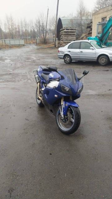 Yamaha R1. 1 000. ., , ,   