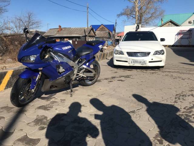 Yamaha R1. 1 000. ., , ,   