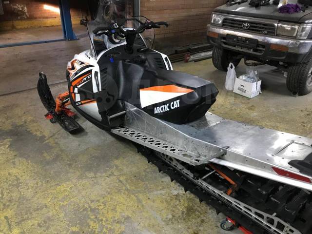 Arctic Cat. ,  ,   