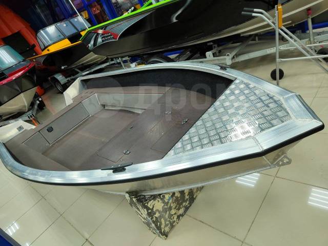 Windboat.  4,20.,   , 30,00.. 