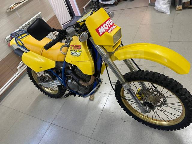 Suzuki DR 250S. 250. ., , ,   