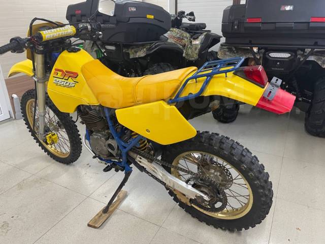 Suzuki DR 250S. 250. ., , ,   