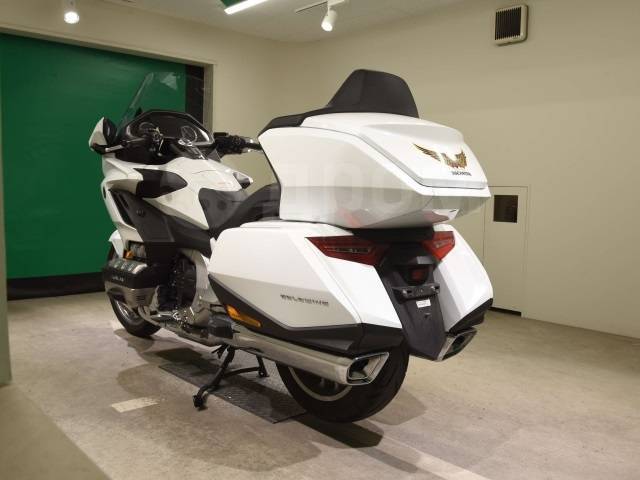 Honda GL 1800 Gold Wing. 1 800. ., , ,  .     