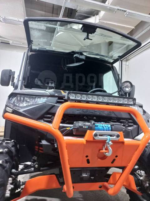 Polaris Ranger XP. ,  \,   