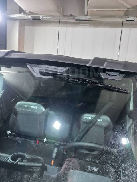 Polaris Ranger XP. ,  \,   