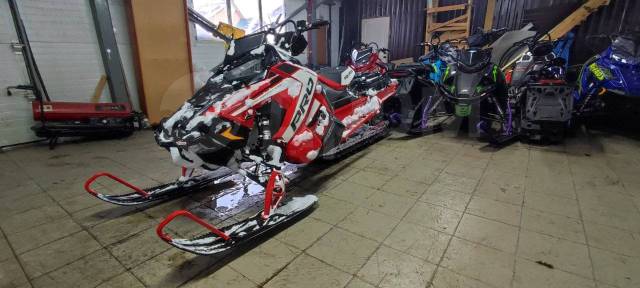 Polaris 850 RMK Khaos 155