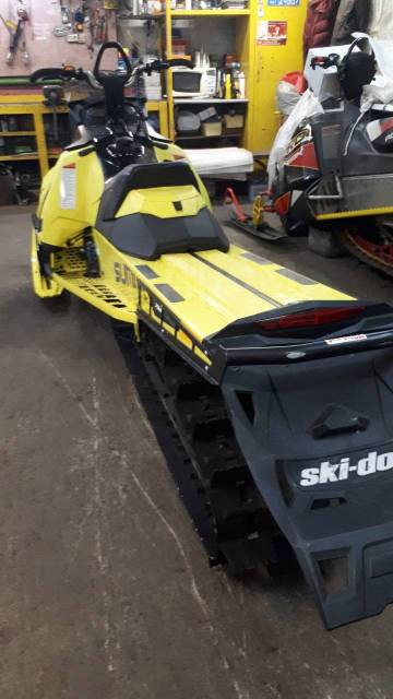 BRP Ski-Doo Summit X T3. ,  ,   