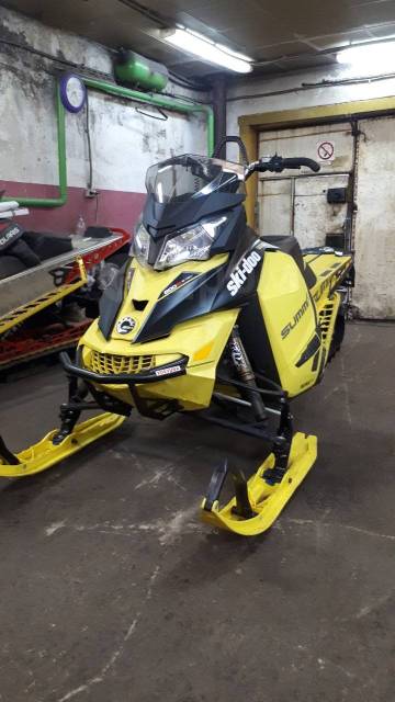 BRP Ski-Doo Summit X T3. ,  ,   