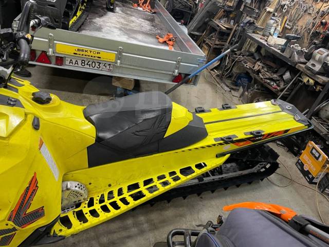 BRP Ski-Doo Summit X T3. ,  ,   