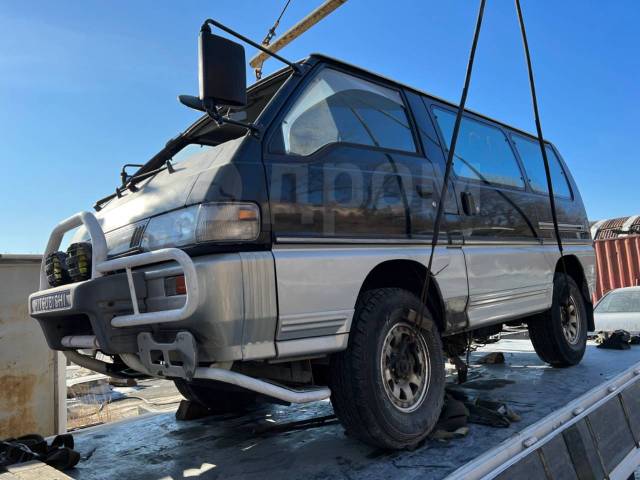 Mitsubishi delica p25w