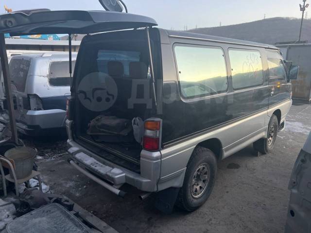 Mitsubishi delica p25w