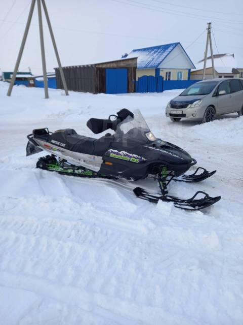 Arctic Cat. ,  ,   