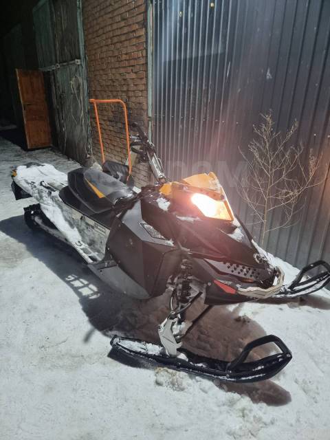 BRP Ski-Doo Summit Sport. ,  ,   