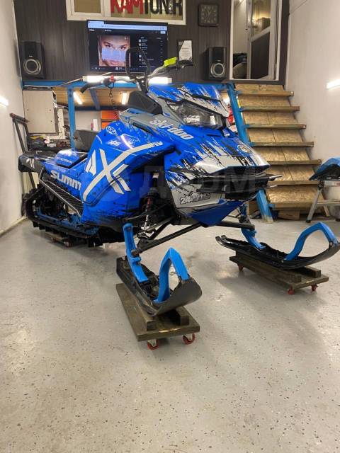 BRP Ski-Doo Summit X. ,  ,   