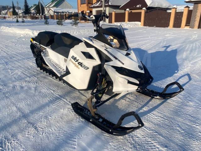 BRP Ski-Doo Summit Freeride. ,  ,   