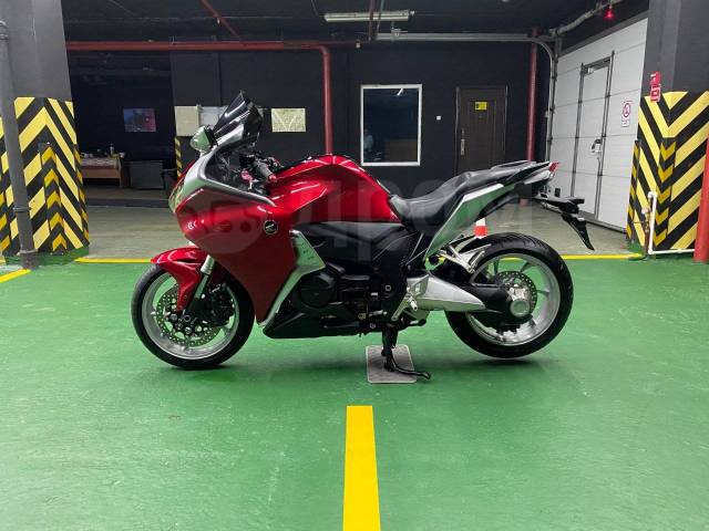 Honda VFR 1200F. 1 200. ., , ,   