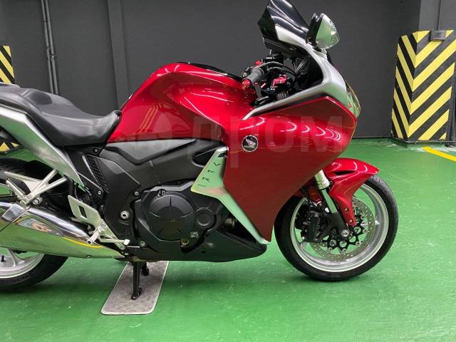 Honda VFR 1200F. 1 200. ., , ,   