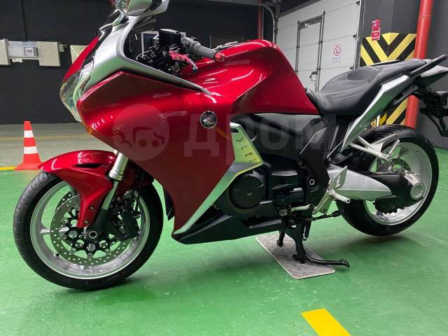 Honda VFR 1200F. 1 200. ., , ,   