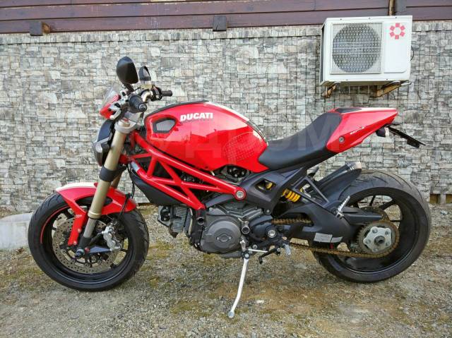 Ducati best sale monster 1