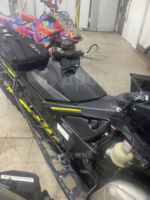 BRP Ski-Doo Summit X. ,  ,   