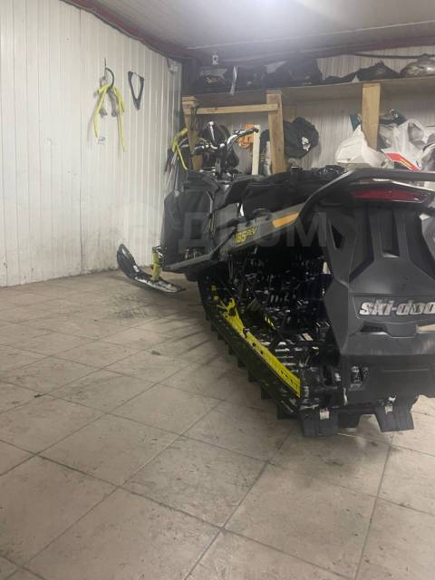 BRP Ski-Doo Summit X. ,  ,   