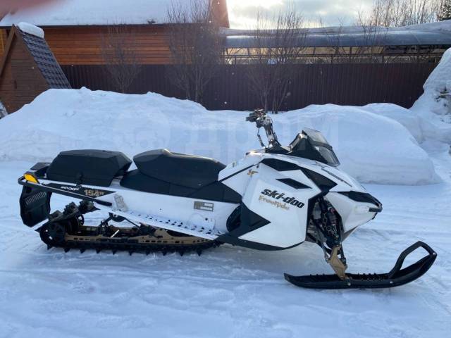 BRP Ski-Doo Summit Freeride. ,  ,   