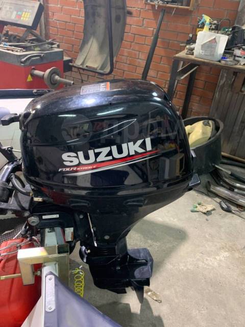 Лодочный мотор сузуки 20 4-х тактный. Сузуки 20 4 тактный. Мотор лодочный suzuki 20 л. Лодочный мотор сузуки 9. Лодочный мотор daewoo.