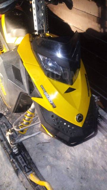 BRP Ski-Doo Summit. ,  ,   