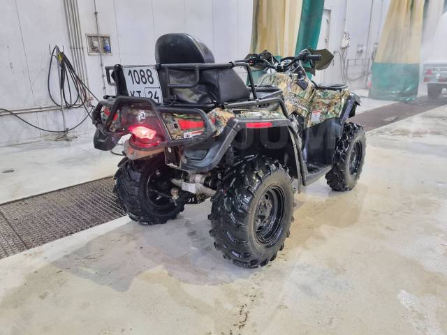 BRP Can-Am Outlander Max 650 XT. ,  \,   