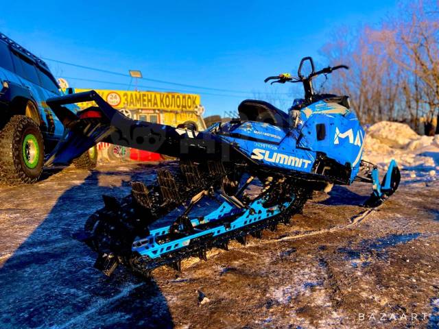 BRP Ski-Doo Summit X. ,  ,   