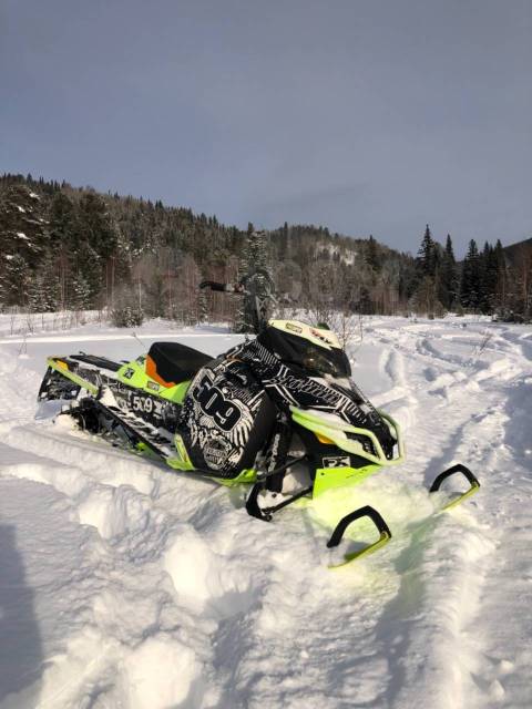 BRP Ski-Doo Summit. ,  ,   