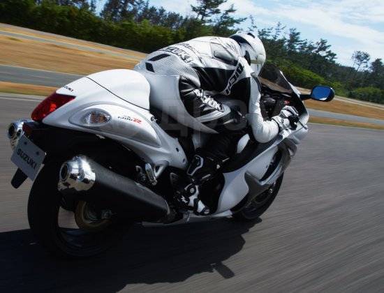 Сузуки GSX 1300 байкер