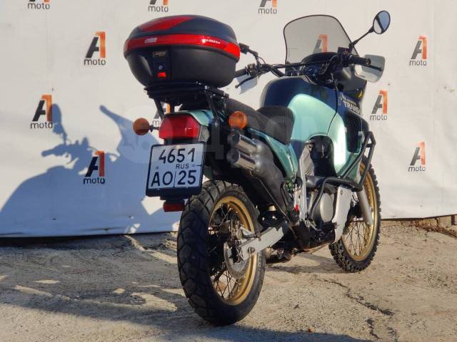 Honda Transalp. 400. .     